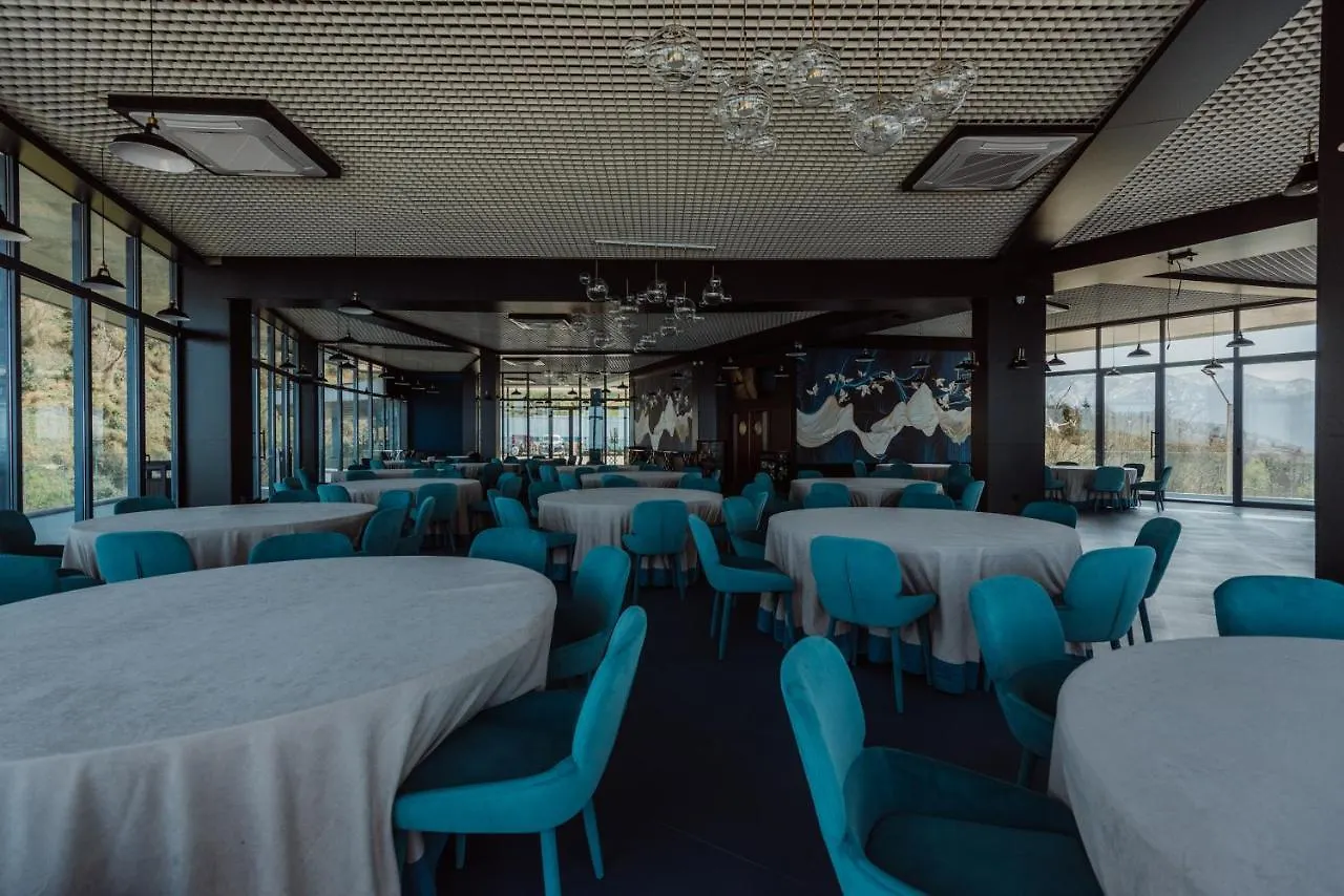 מלון קבריאטי Litz Resort